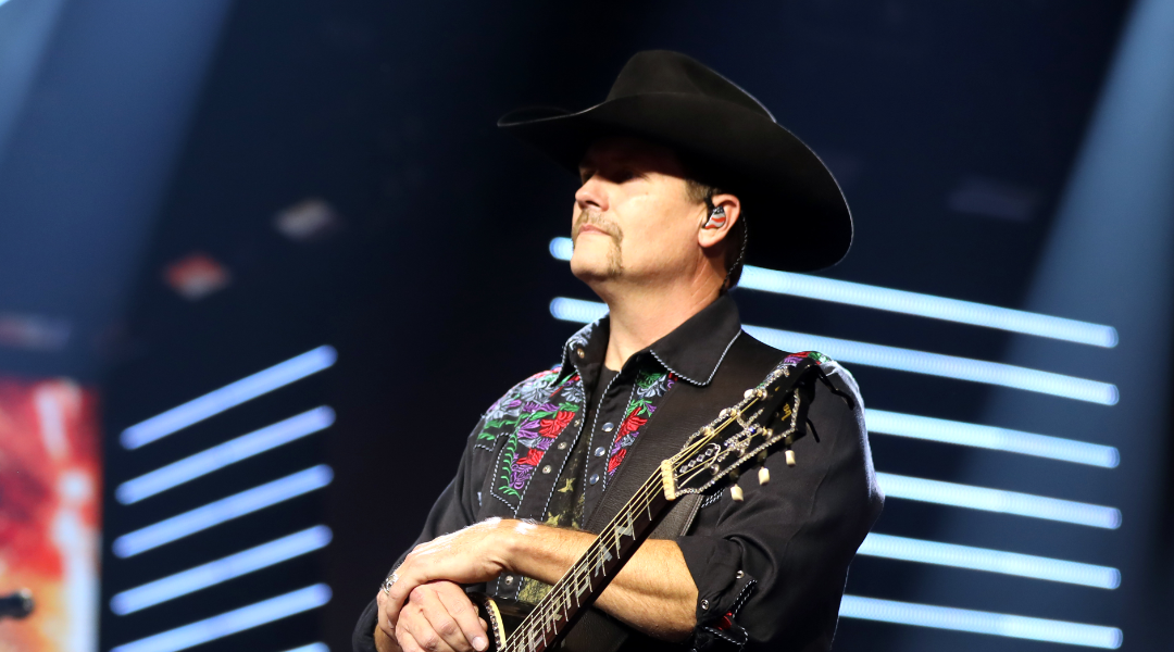 John Rich offered to play a free concert for this insane reason