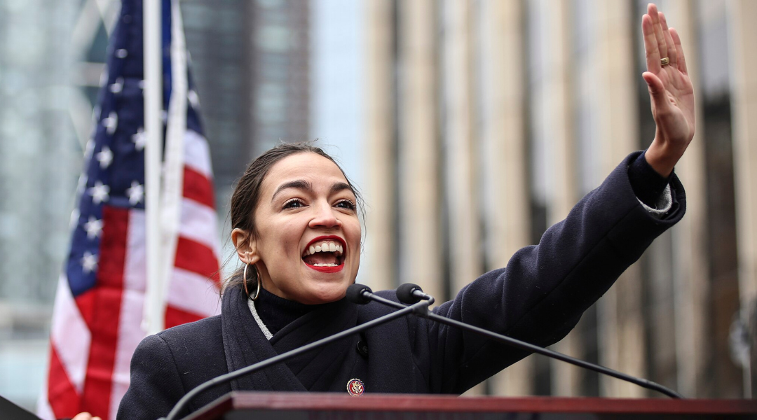 Alexandria Ocasio-Cortez went to war with Elon Musk and then this damning picture surfaced