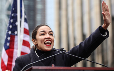 Alexandria Ocasio-Cortez went to war with Elon Musk and then this damning picture surfaced