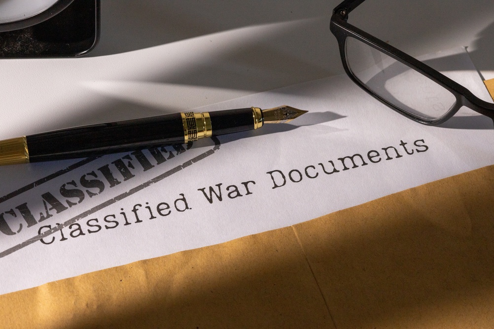 Trump Backed Tulsi Gabbard on Air Force One While the Deep State Threw Everything at Her