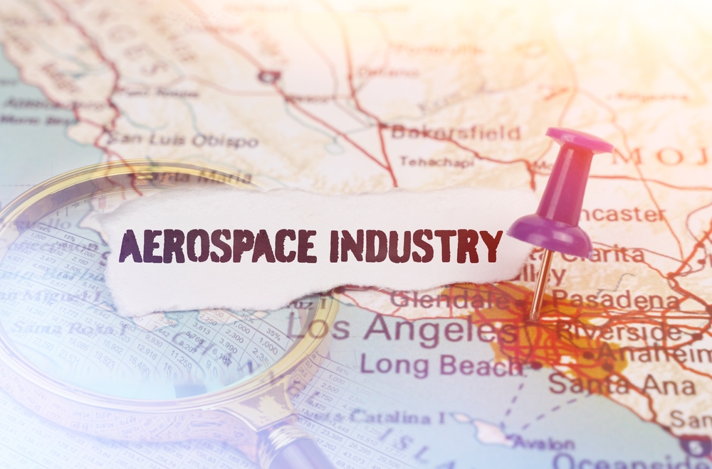Military Pilot Radioed Something Insane Over LAX and Nobody Found Who Did It