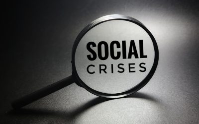 Elizabeth Warren Just Revealed Her Real Plan for Your Shrinking Social Security Check